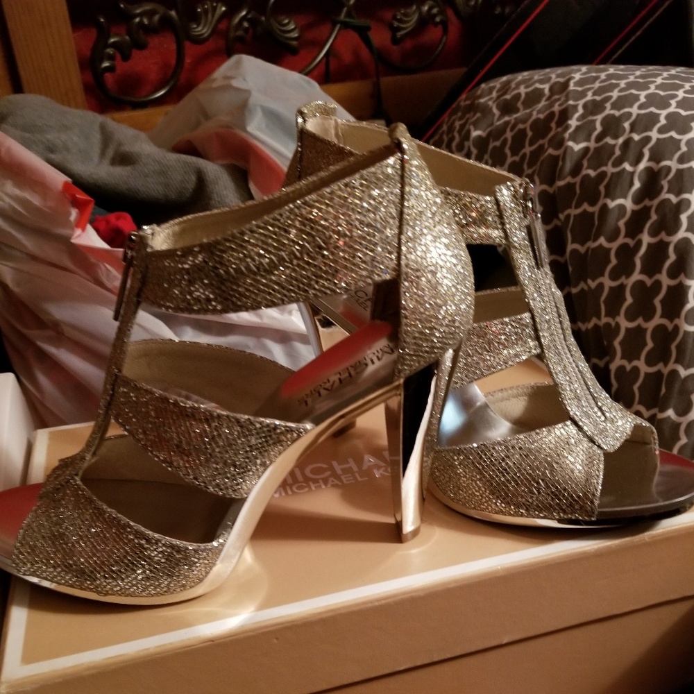 Michael kors silver shoes